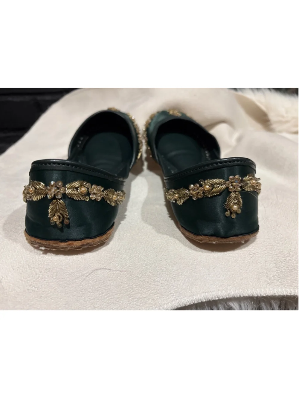 Women's Sapphire Green & Gold Embroidered Flats Size 6